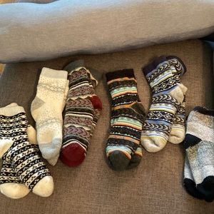 Six pairs of cabin socks